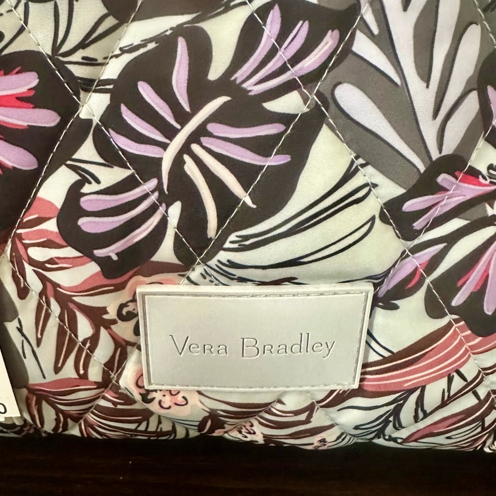 Vera Bradley duffle bag - Picture 2 of 10
